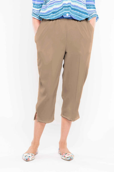 Ladies Adaptive Capri, Side Openings